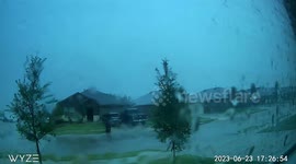 Boom As Lightning Strikes Neighborhood