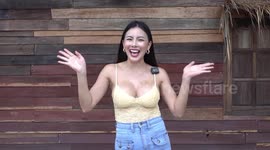 Pretty Thai chef honours her mother by cooking 40-year-old family noodle recipe