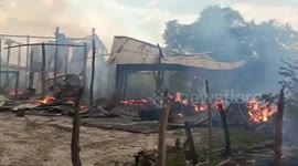 Myanmar army burns down homes in attack on village