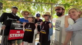 Jane Fonda, Lily Tomlin, Brett Gelman and Jared Harris join SAG-AFTRA strike