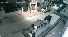 Pet dog reacts on Earthquakes hit Jaipur within 16 minutes in India