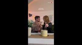 Parents-to-be do an intimate gender reveal together *Heartwarming reaction*