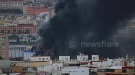 Incendio en la nave frigorífrica Frisu en Las Palmas de Gran Canaria