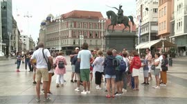 Chinese police officers join Croatia's Safe Tourist Season patrol