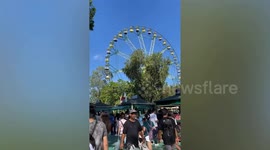 Rogue Ferris wheel gondola spins out of control at amusement park