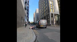 Who is in the wrong? London cyclist knocked to the ground by left-turning leaving social media divided van