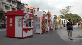 New night market opens featuring fairytale-like castle in Bangkok
