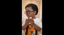 Cake mishap: hilarious family moment in Ankara, Turkey