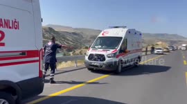 7 killed, 23 injured in passenger bus accident in E. Türkiye