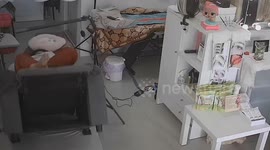 Hilarious moment couch collapses while woman has beauty treatment