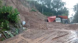 Shocking video shows houses destroyed by landslide in the Philippines