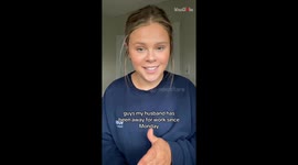'Big sister loading': Woman uses T-shirt to help break pregnancy news to husband