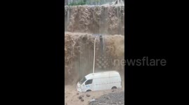 Wanzhou District Suffers from Storms and Floods, Chongqing, China