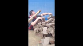 Rescue team saves kitten trapped in floods caused by Typhoon Doksuri in China