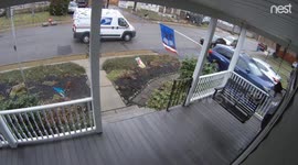 90977854 Delivery Driver Takes Package from Rival Company
