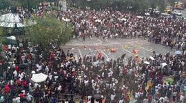 Social media influencer’s giweaway sparks mayhem in Union Square New York