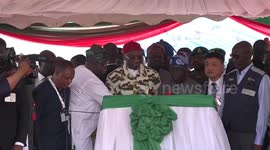 Nigerian president performs groundbreaking for power project undertaken by Chinese firm