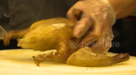 Preparation for fixing and filming of salted water duck at Nanjing Restaurant in Nanjing, Jiangsu Province