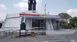Tugu khatulistiwa