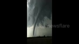 Tornado strikes eastern China, leaving 2 dead and 15 injured.