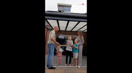 Family shares a loving moment with gender reveal of the upcoming member *Wholesome Video*