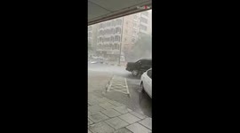 'This is so insane!' - Mighty rain storm wreaks havoc in Dubai, UAE
