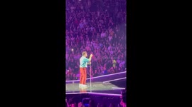 Nick Jonas stops show to check on distressed fan during Boston gig