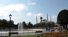 Türkiye's Istanbul welcomes 1st Chinese tourist group after pandemic