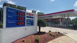 U.S. gas prices hit 10-month highs amid tighter supplies, heatwaves