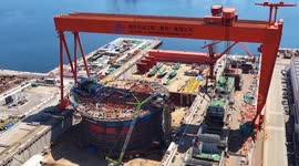Hull of China's self-designed cylindrical FPSO unit for offshore oil development completed