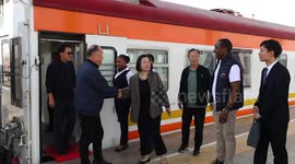 Nobel laureate encourages more Chinese to