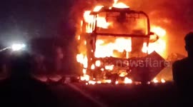 Bus fire kills 20, injures 15 in Pakistan's Punjab