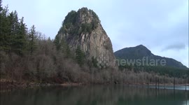 Beacon Rock, WA. Landmark LANDSLIDE CLOSES TRAIL INDEFINITELY