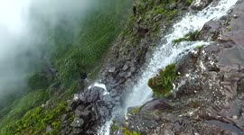 Waterfall in Reunion defies laws of gravity