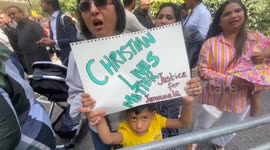 Pakistani Christians protest church burnings outside country’s London embassy