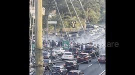 Atlanta intersection turns chaotic: Vehicles perform stunts, police intervene and pedestrians injured