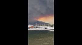 Boaters Watch Wildfire Burn in British Columbia