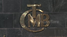 Türkiye's central bank raises interest rate to 25 pct