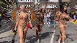 Sparkly performers dazzle at the Notting Hill Carnival 2023 Grand Parade in London