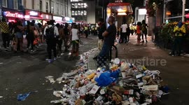 Huge piles of rubbish litter Notting Hill after revelers depart from Carnival
