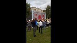 Emotions run high as Bangladesh protests in London attract more and more crowds