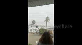 Hurricane Idalia: Florida homeowner documents situation as flooding approaches her house