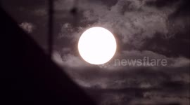 Rare spectacle of Super Blue Moon above Kent, UK