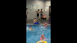 Poolside Splash: Chinese Boy’s Hilarious Swimming Fail