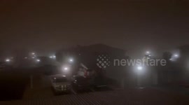 Dust storm hits Phoenix, leaving thousands without power