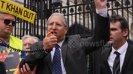 Councillor Simon Fawthrop, Conservative, Bromley speaks against the ULEZ at a protest outside Downing Street