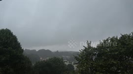 Un rayo cae sobre una vivienda en San Sebastian