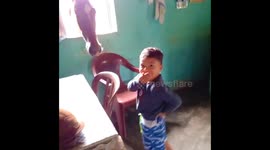 Horse Dances When Child Sings