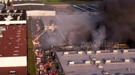 Fire breaks out in Chinese shopping center in Poland
