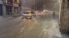 Motorists struggle as Storm Dana sends floodwater raging through Spain's Toledo